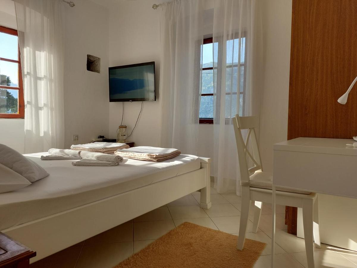 Beachfront House Jovan Kotor Exterior foto